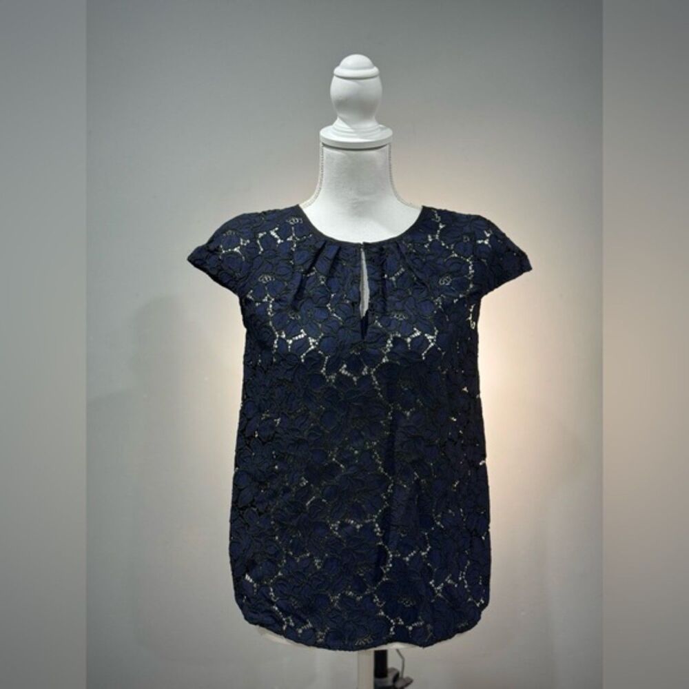 Clearout! Navy J. Crew Floral Cutout Blouse Size 0 EUC